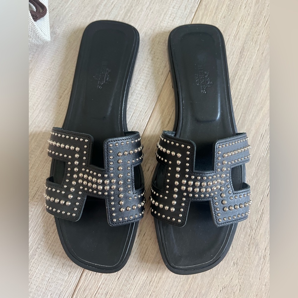 Hermes Oran sandals